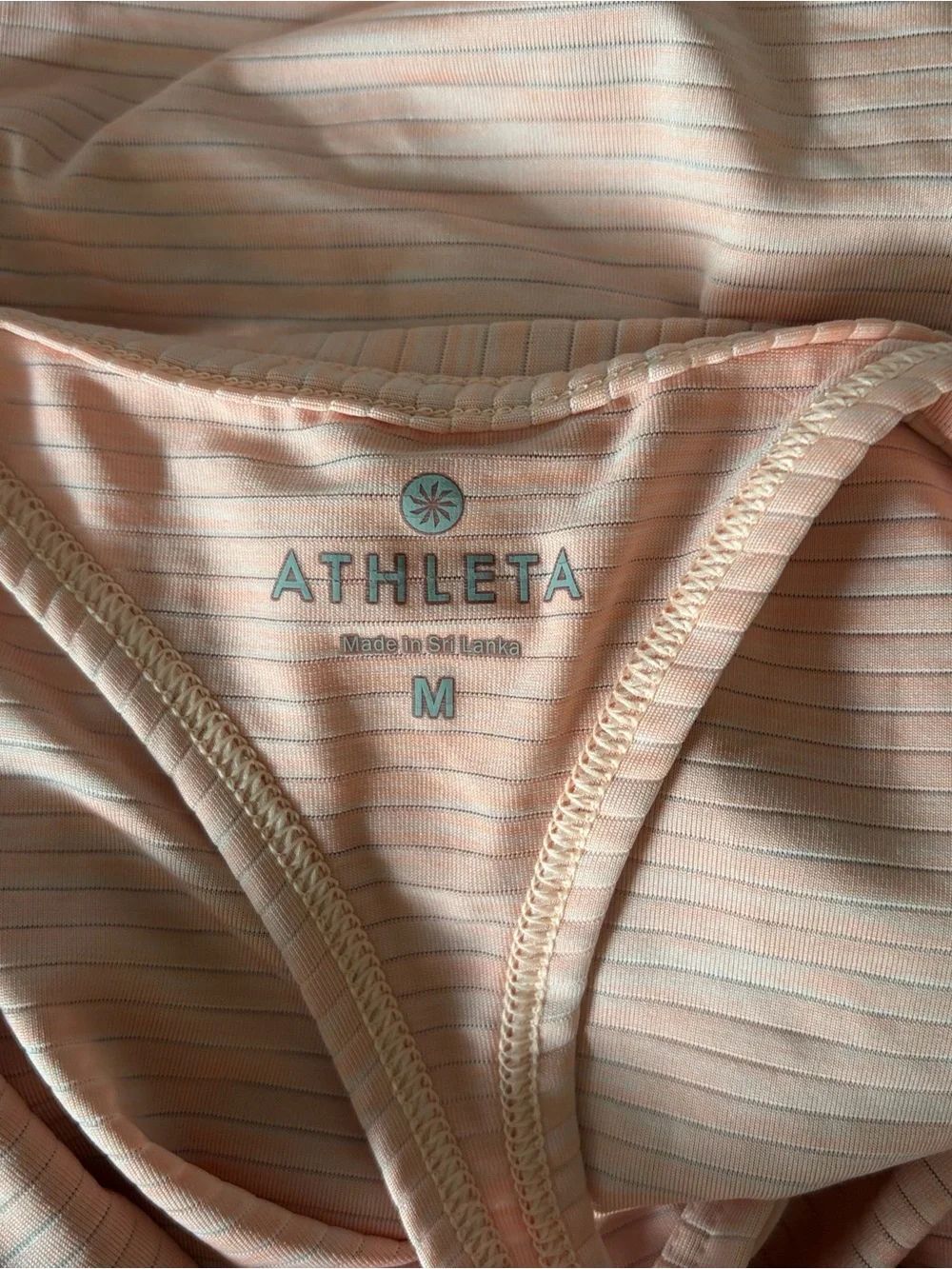 Athleta Transcend Racerback Mesh Tank size M. - Picture 7 of 7
